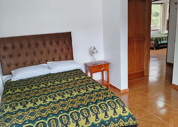 Apu San Isidro * Urubamba